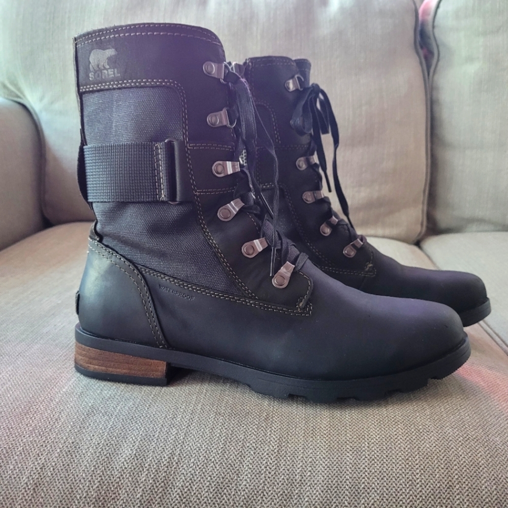 [$125 flat w/FREE SHIPPING] Sorel - Emelie Conquest Waterproof Boots [BLACK]